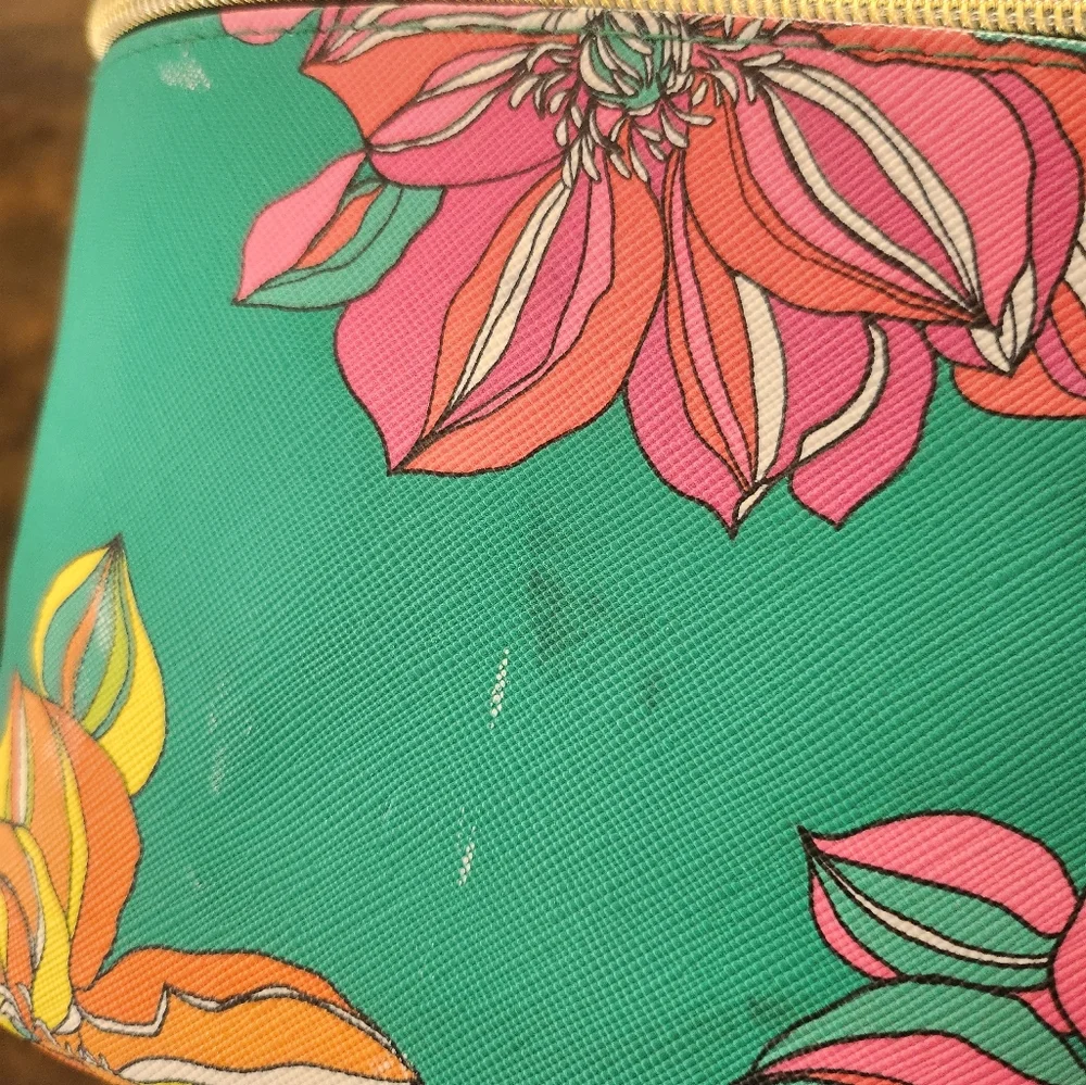Trina Turk Green Cosmetic Floral Makeup Train Travel Bag